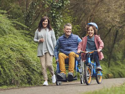 Invacare Action kørestol, manuel kørestol, transportkørestol